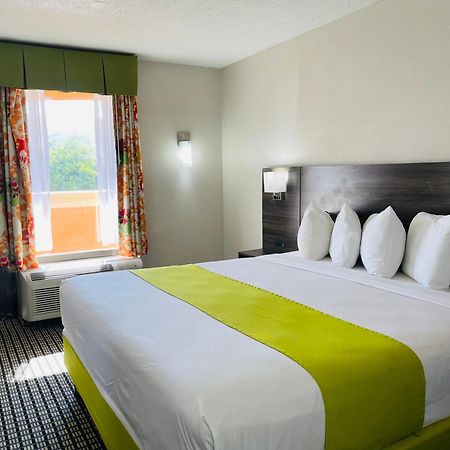 Days Inn By Wyndham Irving Grapevine Dfw Airport North Ngoại thất bức ảnh